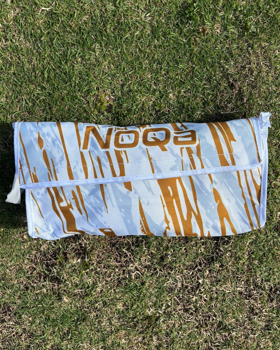 fc_gk20's tweet photo. NoQaを立ち上げて1ヶ月位が経過。実際に使用した感想を聞くと
みんな“自信を持って掴み”に行けてると。

グローブケースもモデルカラーに沿って作ったりと、こだわりまくってます❤️‍🔥

インスタのフォローがまだの方は是非！
そして僕のXのプロフィールからもオンラインストア飛べるので是非！ https://t.co/VPp1zLZQGy