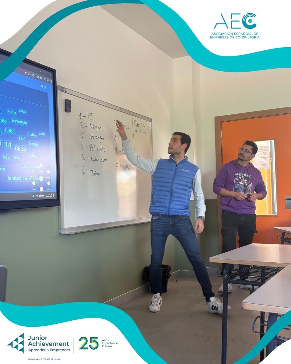 JASPAIN's tweet photo. 💻@WorldlineGlobal ha llevado el Big Data y el uso responsable de redes sociales al alumnado de 3º ESO del @iesanafrank en el marco del #ProyectoAEC junto a @aecspain.

Una sesión para entender mejor el entorno digital y fomentar pensamiento crítico desde edades tempranas. https://t.co/PUoEJSPnzu