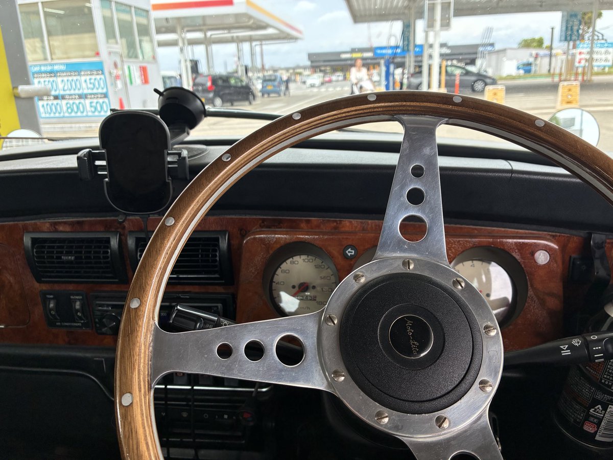 Kyou0920's tweet photo. 【e燃費】ミニ (BMC/ローバー) 18.49km/L 10・15カタログ燃費達成率190.62％ https://t.co/izS9xRS3H9 #enenpi
#ローバーミニ
#千葉 https://t.co/o73VJymQvA