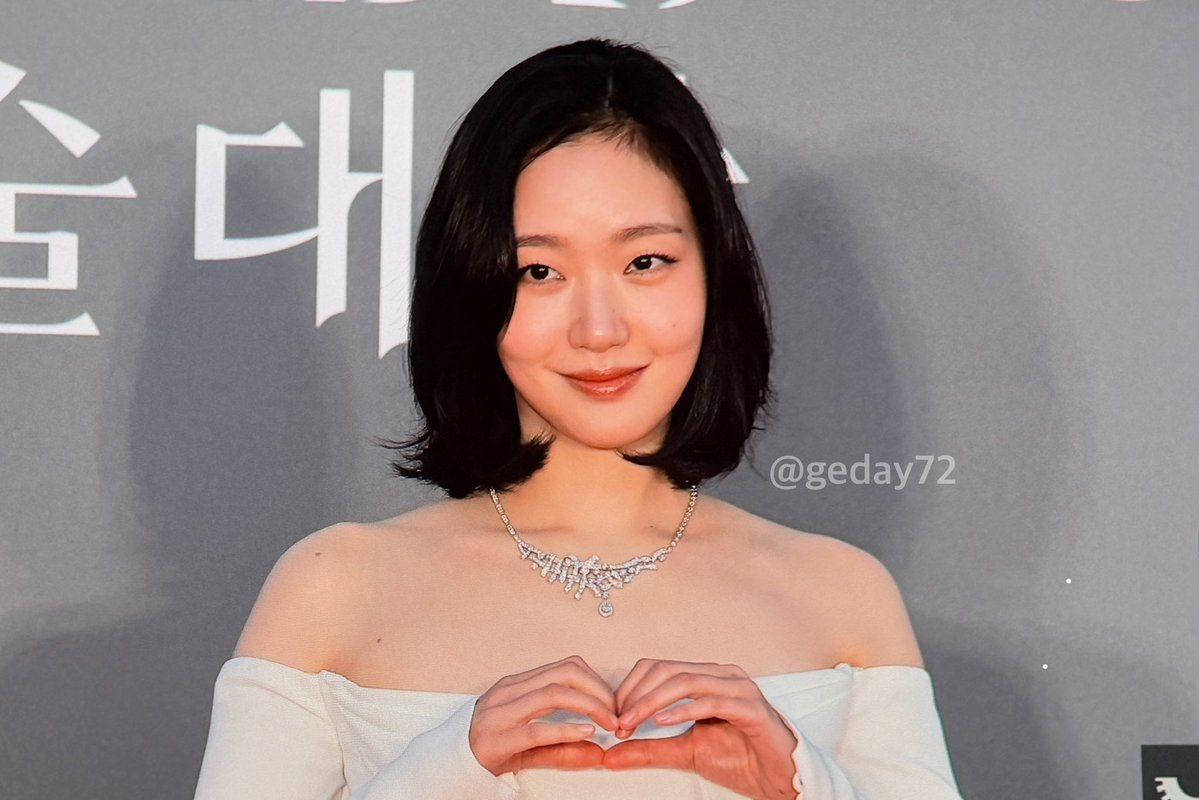 260508 백상예술대상 레드카펫 프리뷰

🤍🤍🤍🤍

#김고은 #KIMGOEUN