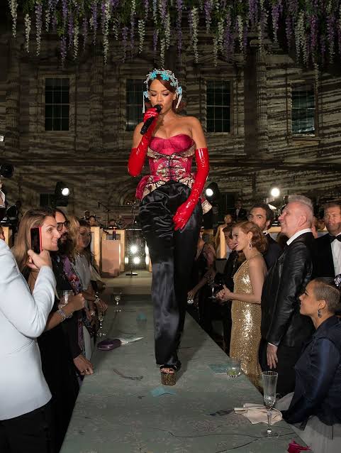 ⚓Rihanna Navy⚓ (@fentygiftt) on Twitter photo 
