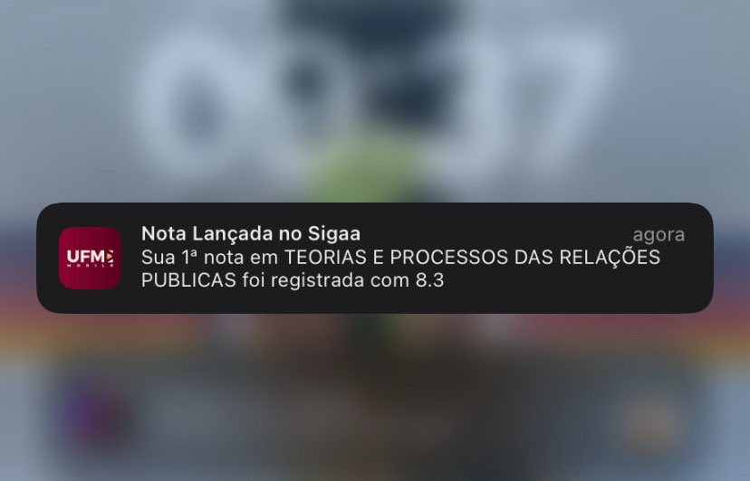 gente eu nao abri um pdf sequer p estudar como pode deus me dê um defeito