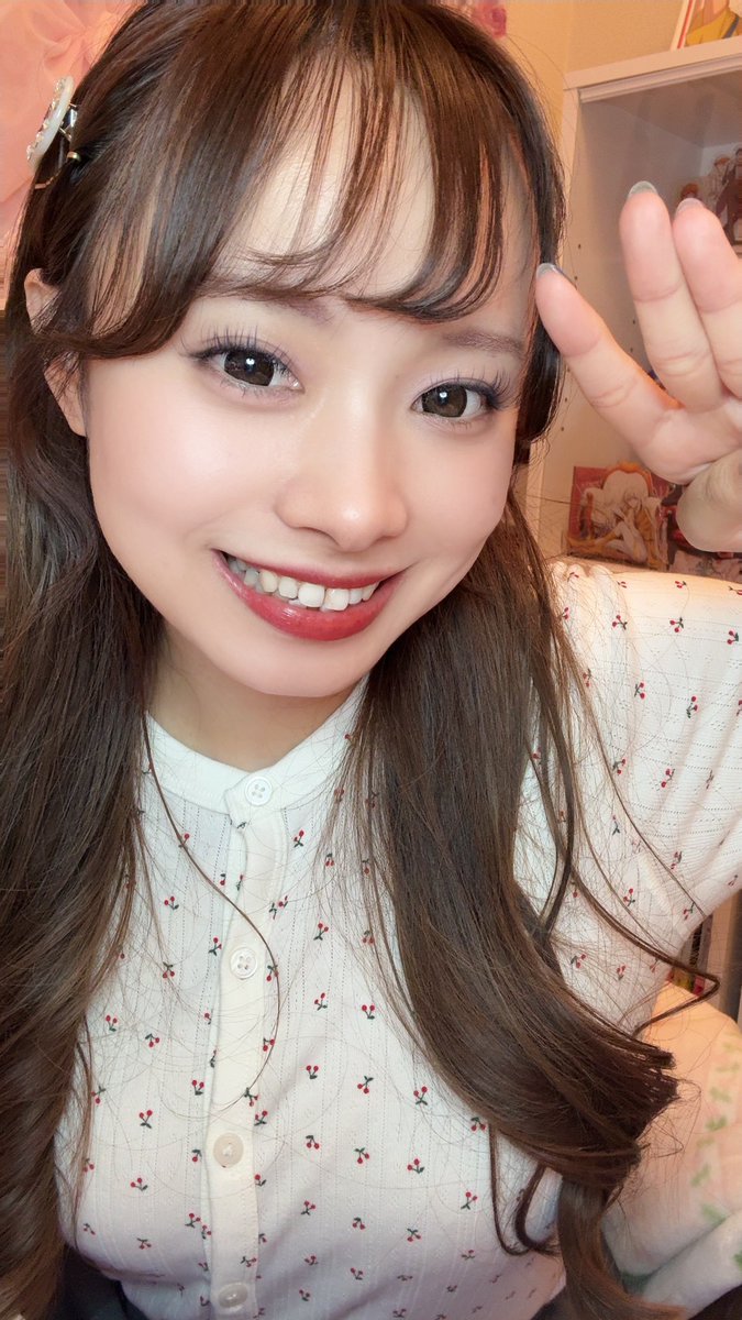谷京香 tweet media