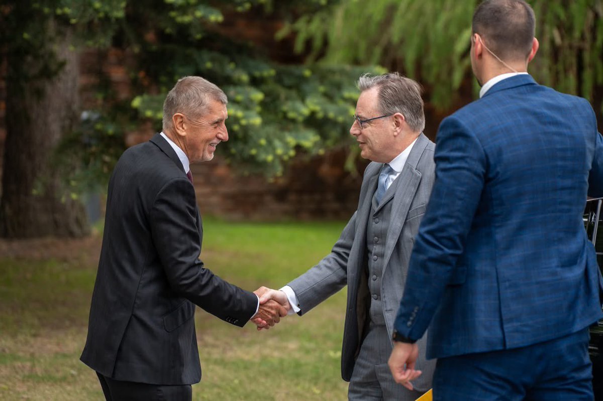 Andrej Babiš tweet media
