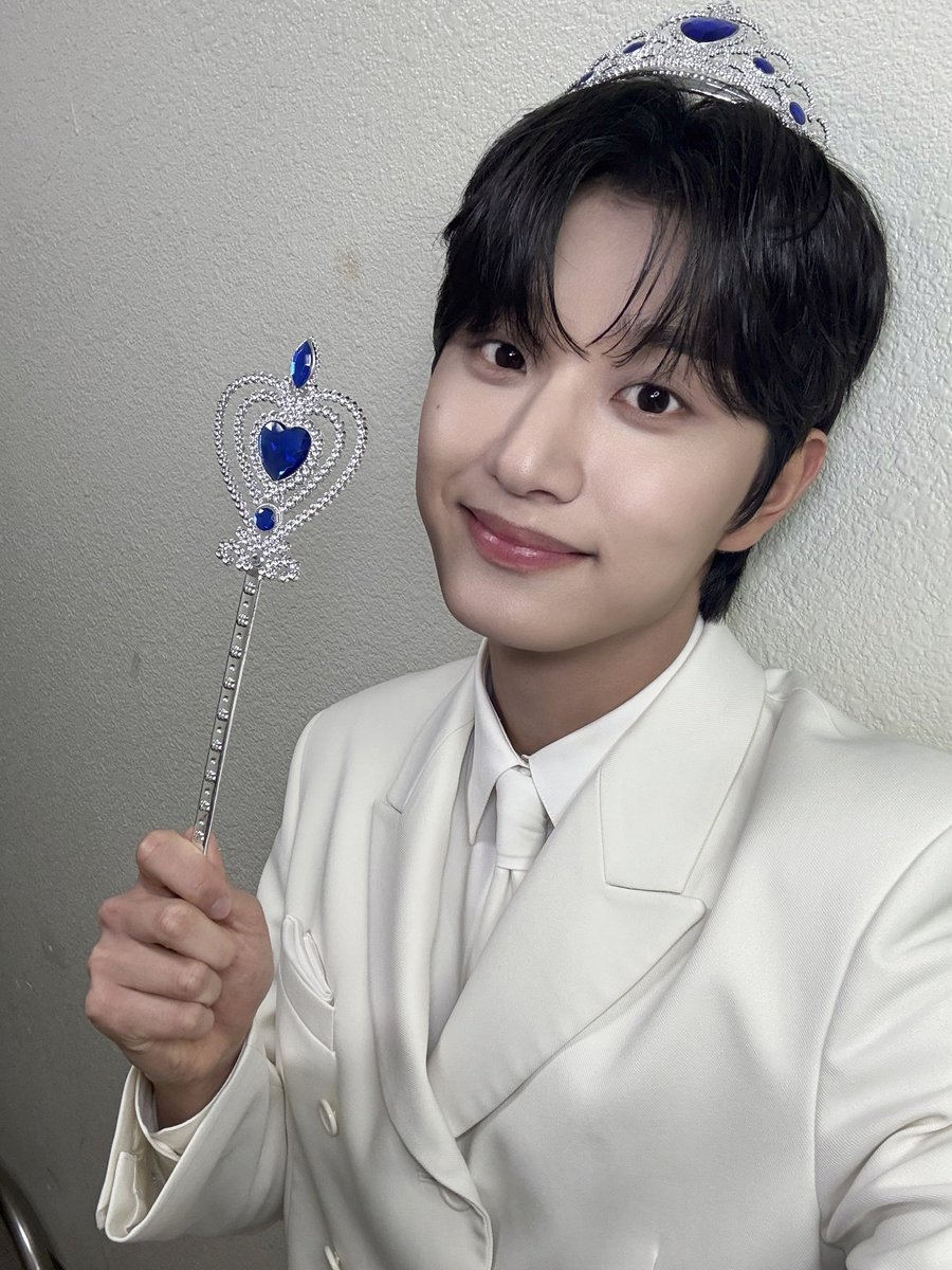 뮤직뱅크 (Music Bank)🏦 tweet media