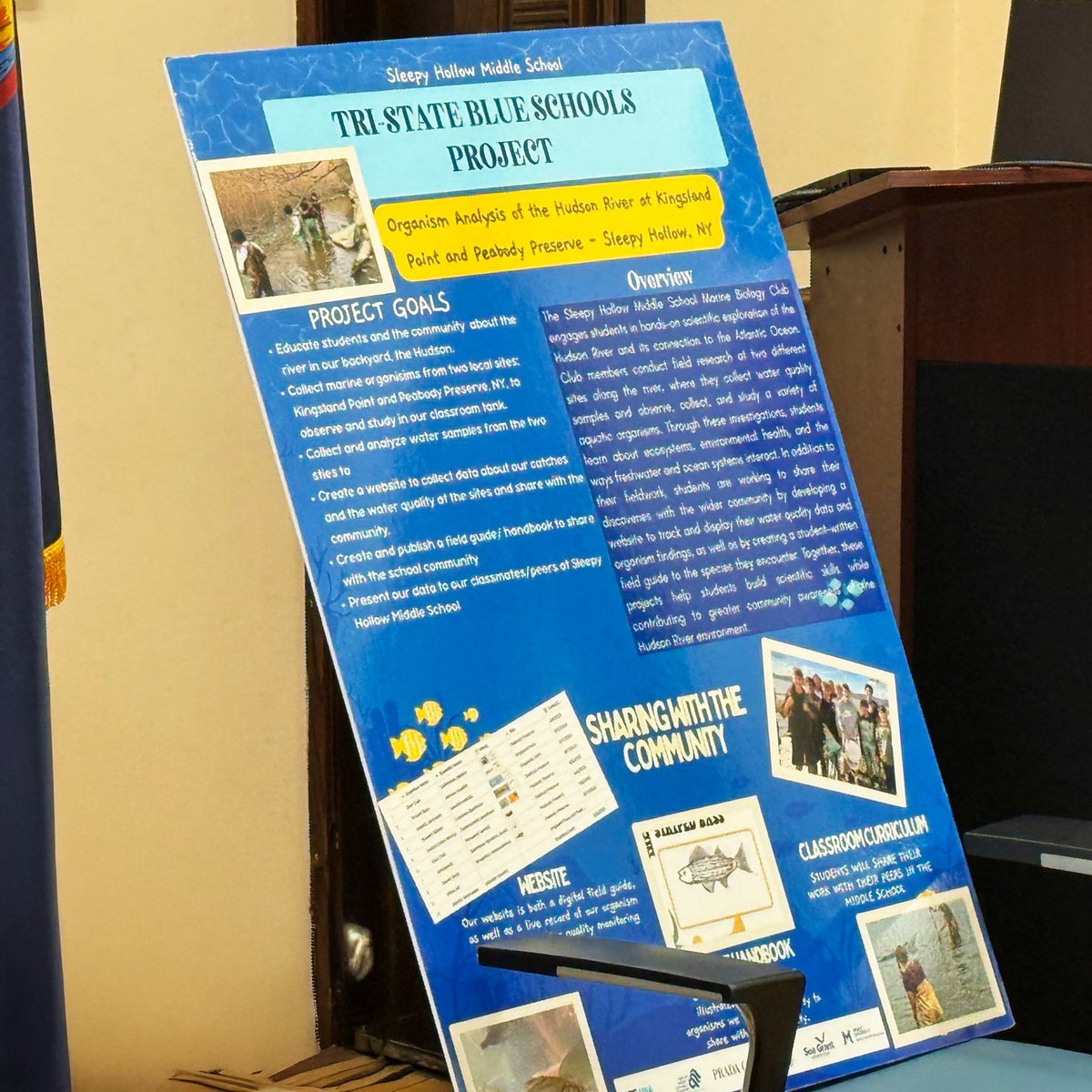 ufsdtarrytowns's tweet photo. At last night’s BOE meeting, parent leaders presented in their native language w/ synchronous translation services for the Board.
+
Blue School scholars shared how their sustainability efforts protect the environment

Voices &amp; perspectives continue to strengthen our schools! https://t.co/1MGhjNTvTr