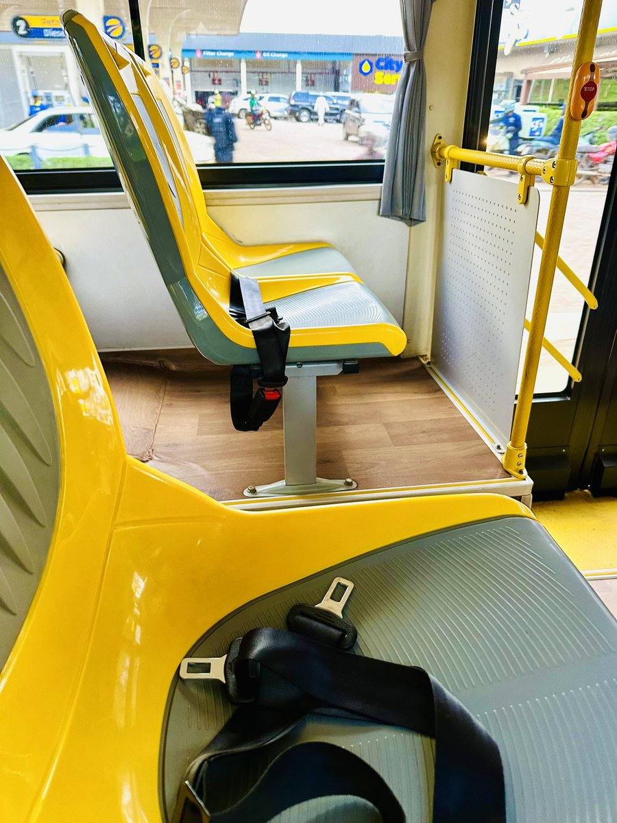 rhigan4's tweet photo. @ebusxpress good experience https://t.co/Q5N1PWMqO9