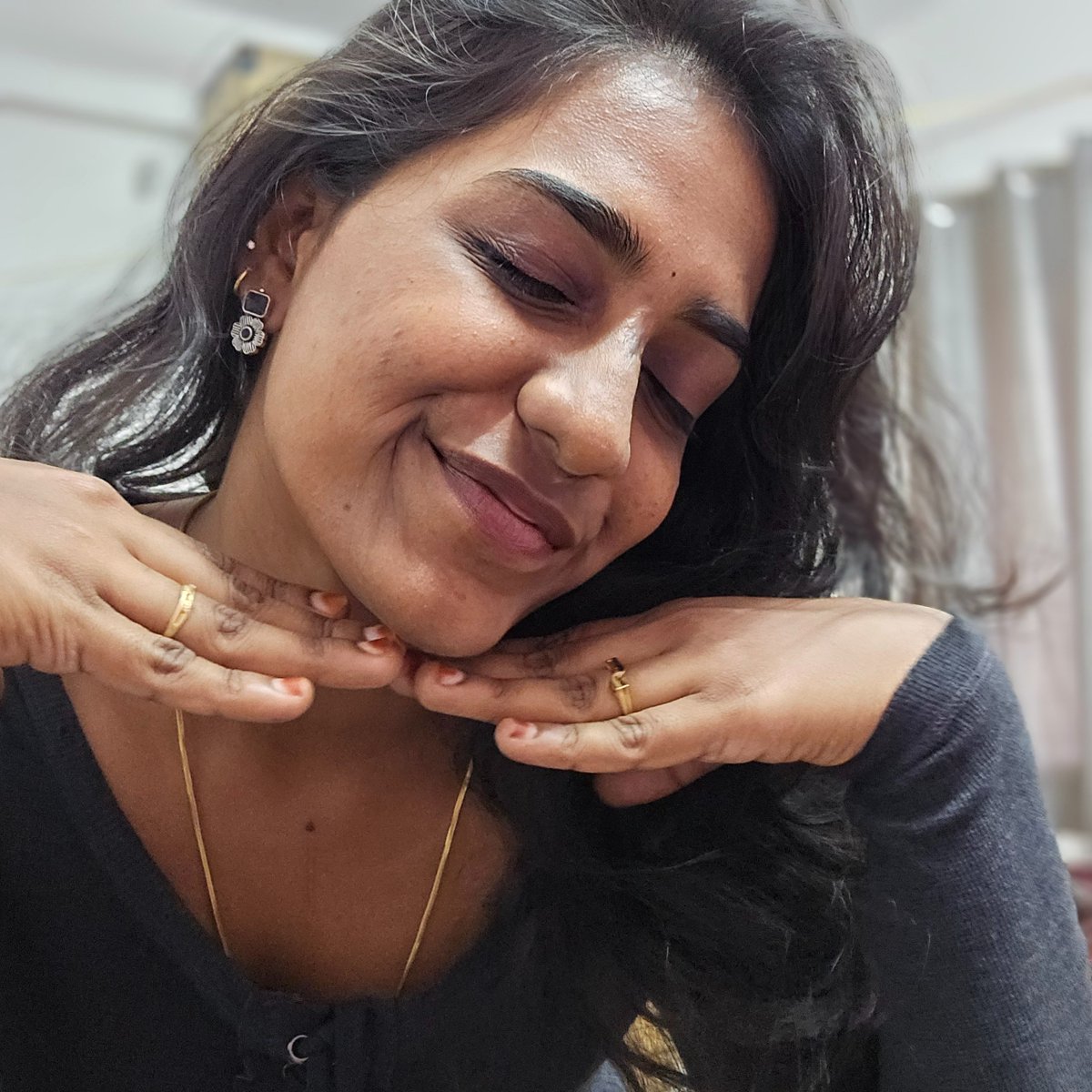 Aarthy tweet media