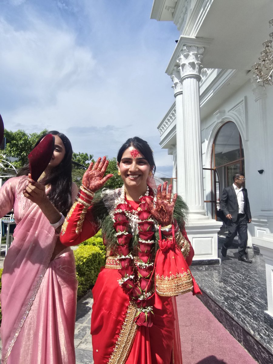 Meenu tweet media