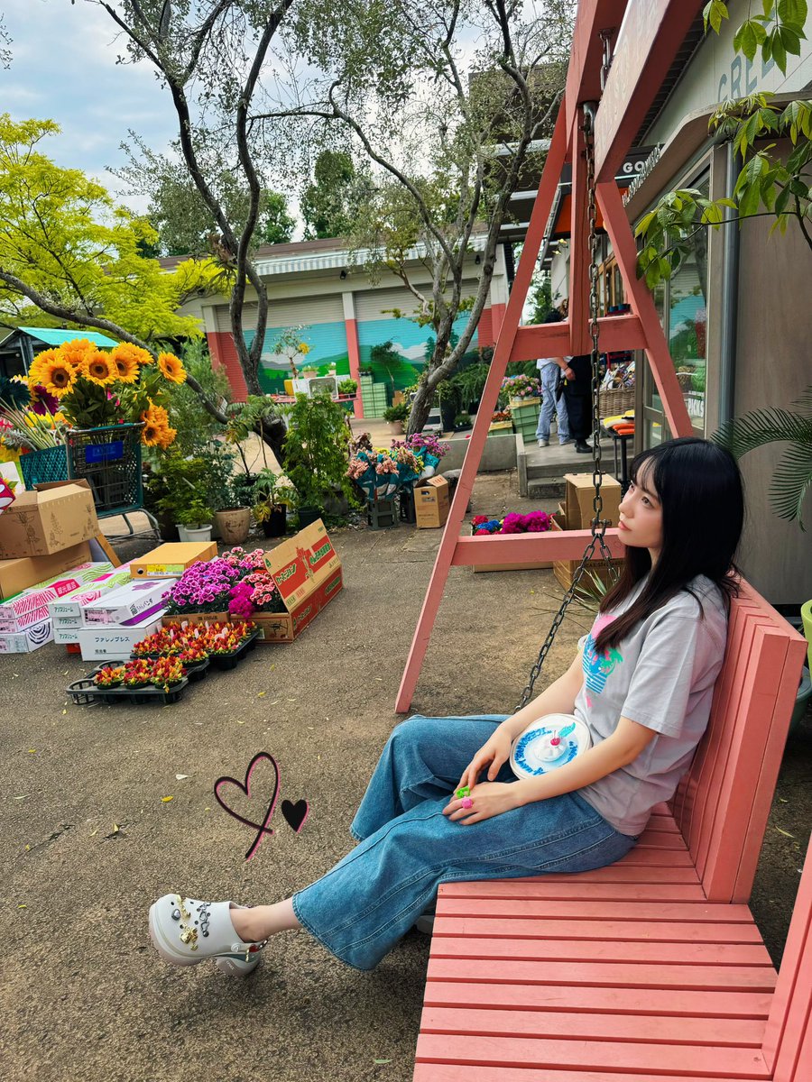 paruruchan0330's tweet photo. Tシャツ1枚で過ごせるようになってきたね！
今が1番好きな季節😆☀️
【PR】@graniph_updates https://t.co/P3L0iwcAiW