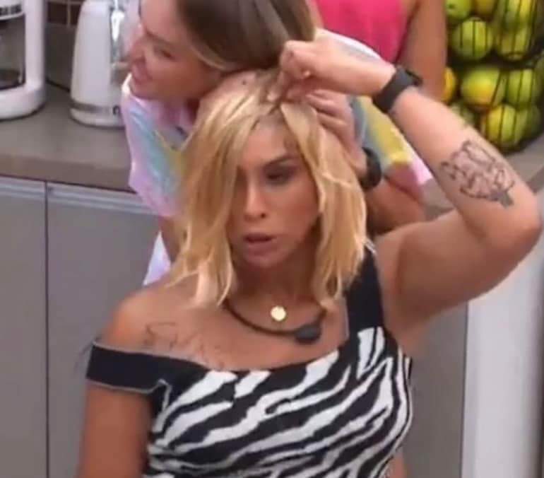 feiafobica tweet media