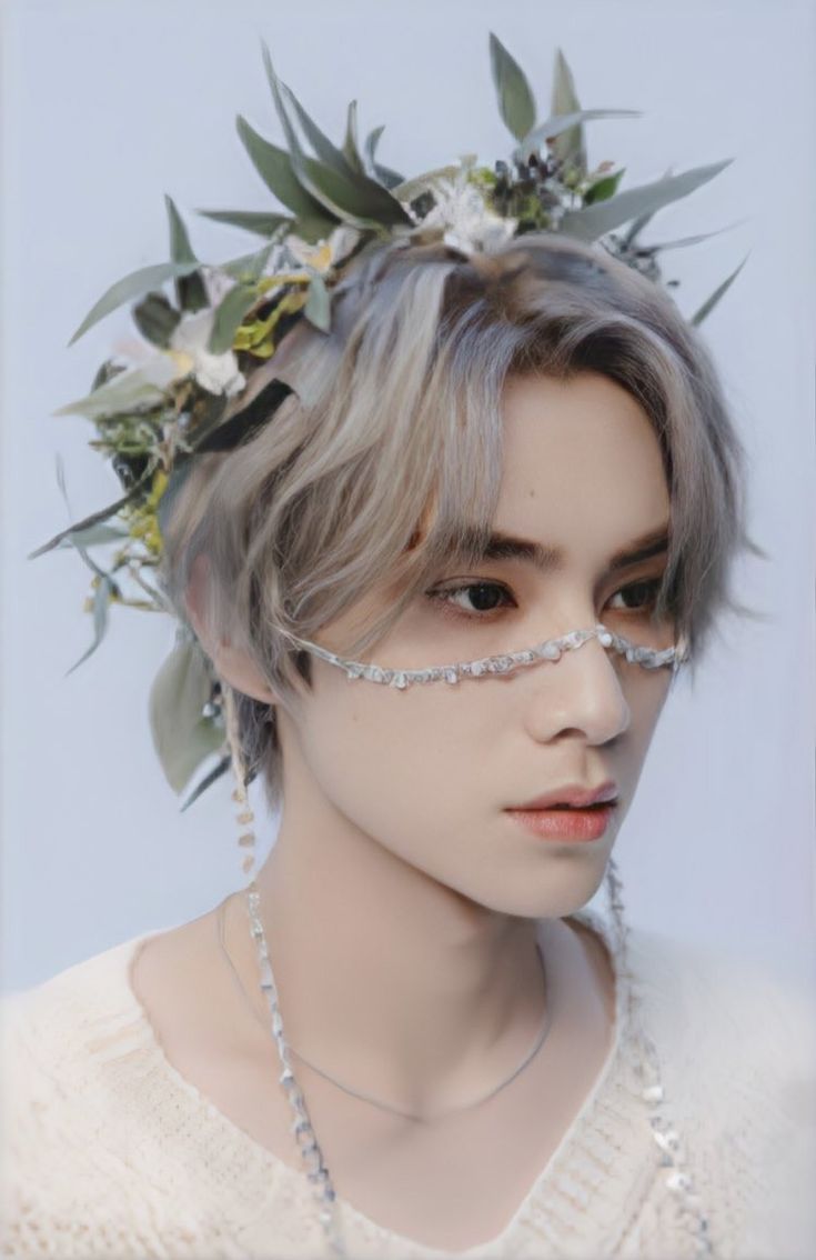 xiaojuntwilight's tweet photo. I😭AM😭OBSESSED😭WITH😭2023😭SEASON'S😭 GREETING😭XIAOJUN😭 https://t.co/XoA8atpu1m