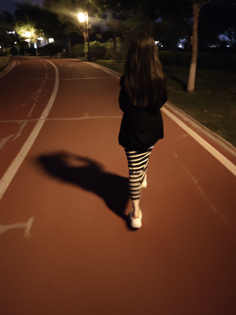 积J极J向上 tweet media