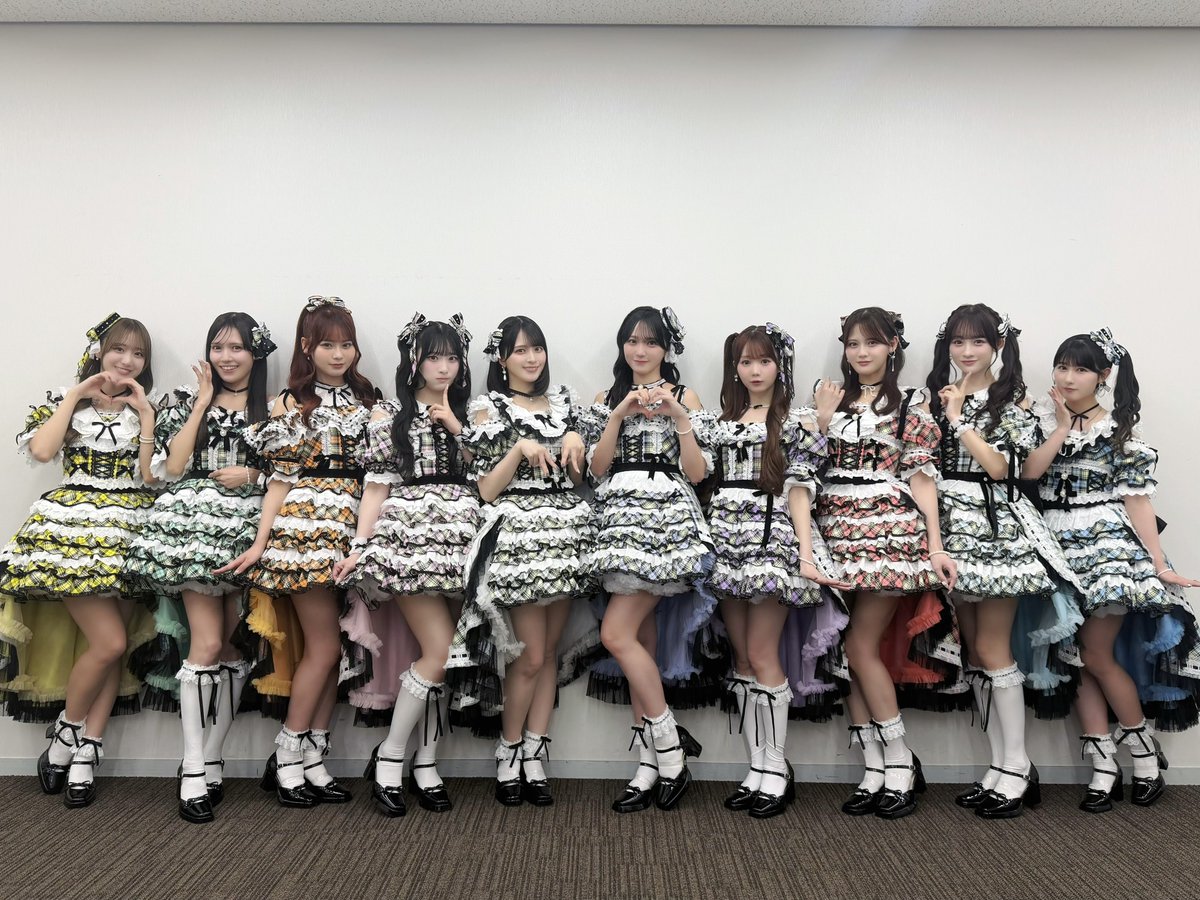 ＝LOVE_official tweet media