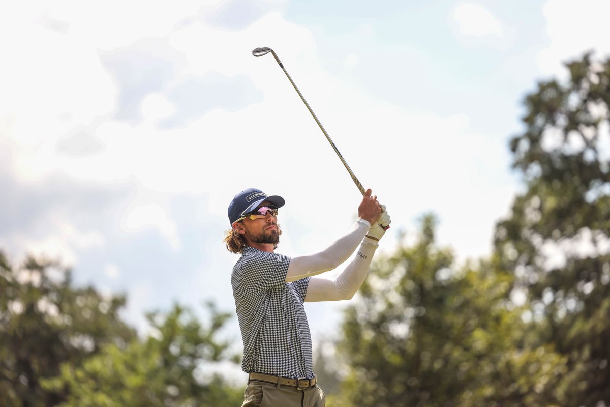 GolfZimOpen's tweet photo. ⛳Round 2 is in full swing at the 2026 FBC Zim Open
Golfers are taking on the fairways at Royal Harare Golf Club as the battle for championship glory heats up. 🏌️♂️
📸:@Sunshine_Tour
#ZimOpen2026
#RoyalHarare
#GolfAfrica
#ProGolf https://t.co/6KHfvpnCkP