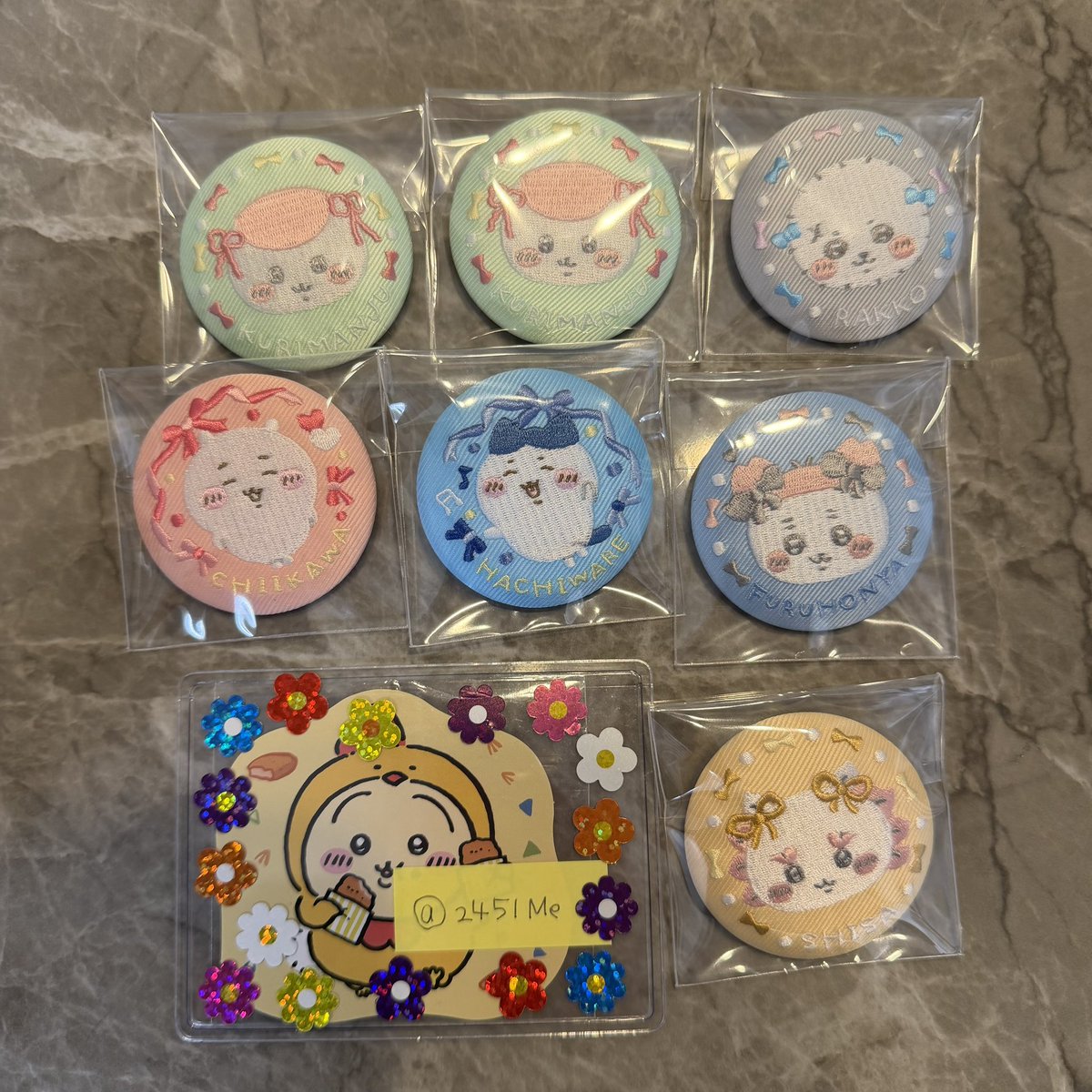 2451Me's tweet photo. 【交換希望】
ちいかわ 刺繍缶バッチ2

【譲】画像

【求】うさぎ（全身､🎀どちらでも）

郵送にて交換希望です📮
よろしくお願いします🙇‍♀️ https://t.co/X0B13gT7D9