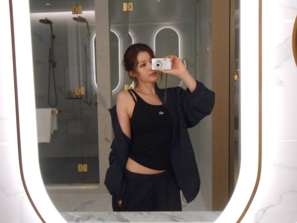 thinking about sana tweet media