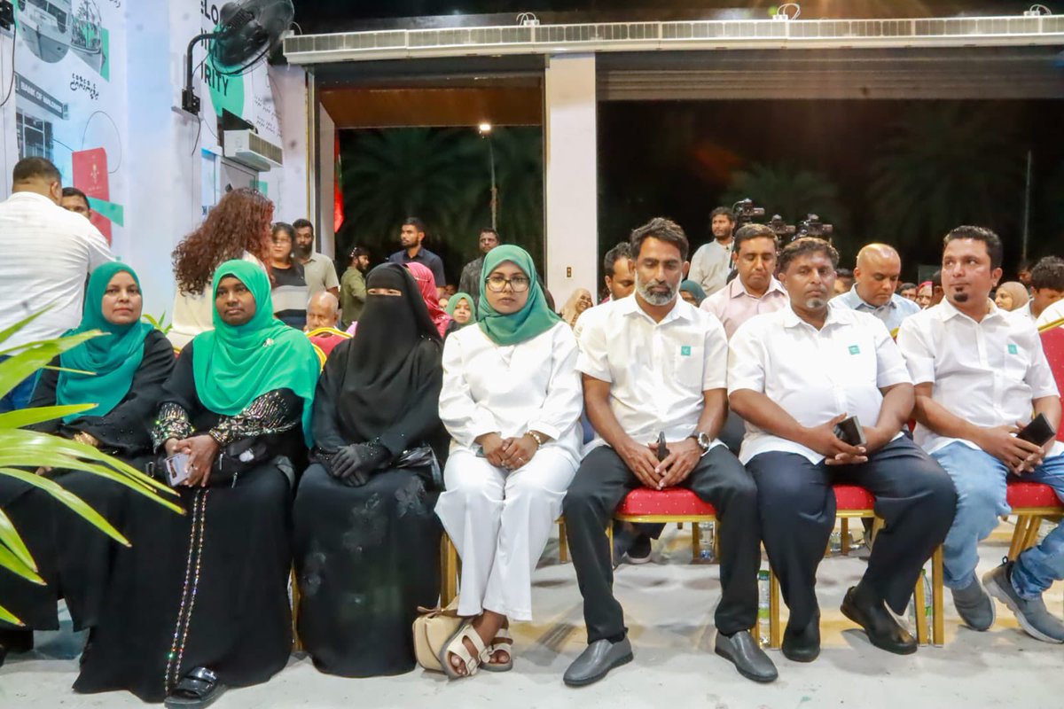 pnc_secretariat's tweet photo. އއ. ހިމަންދޫ އިންތިޚާބީ ކައުންސިލް އަދި އަންހެނުންގެ ތަރައްޤީއަށް މަސައްކަތް ކުރާ ކޮމިޓީގެ މެންބަރުންގެ ކާމިޔާބީ ފާހަގަ ކުރުމުގެ ތެރެއިން.

#DhiveheengeRaajje
#CongressPartyMV https://t.co/2jSQEf9pMz