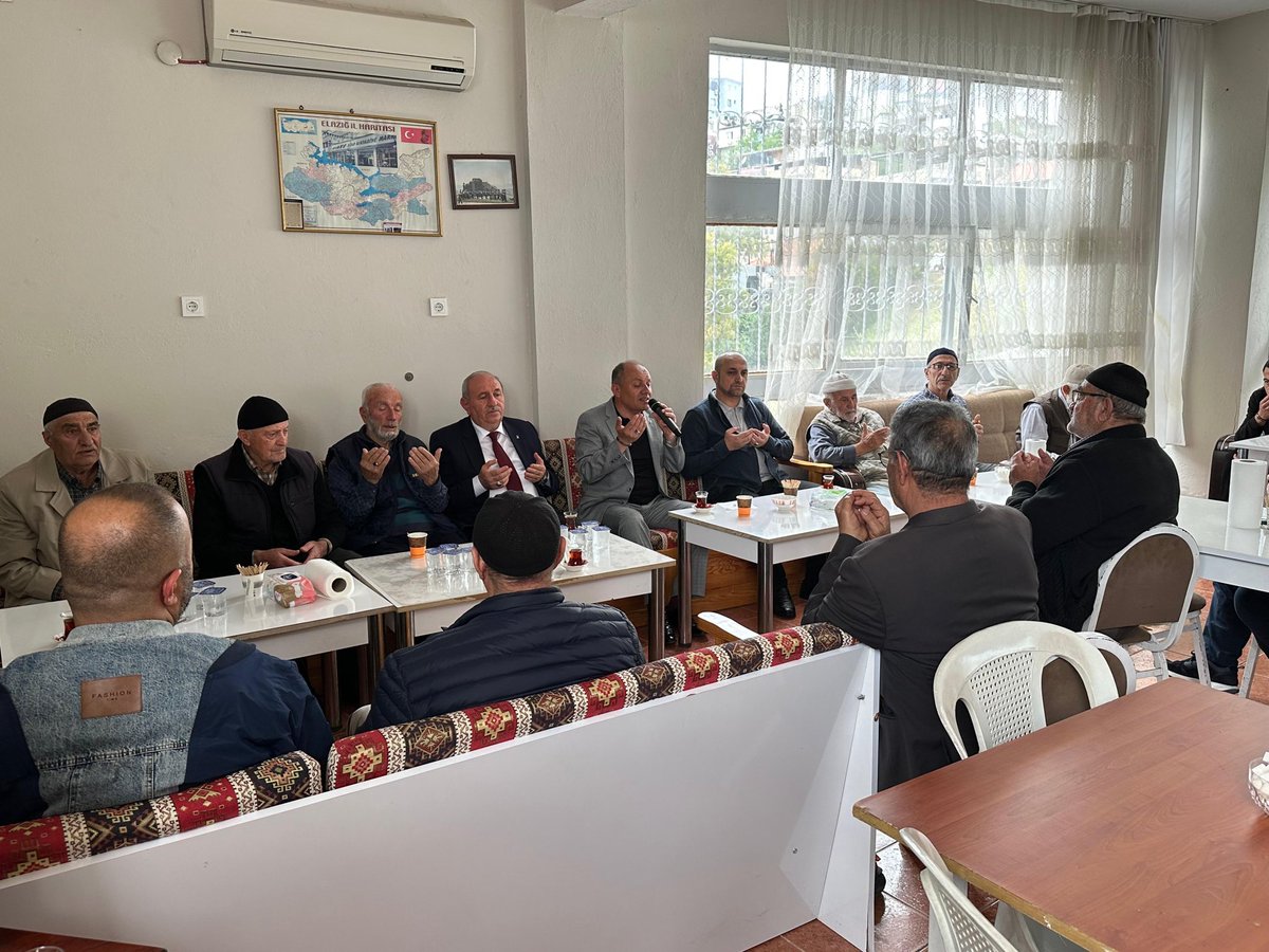 📍Elazığlılar Derneği 

Özgür Mahallemizde vefat eden merhume Fatma Sağlam’ın ailesine ve akrabalarına taziye ziyaretinde bulunduk. 

Merhumeye Allah’tan rahmet; ailesine, yakınlarına sabır ve başsağlığı diliyorum.

@akparti 
<a href="/abuyukgumus/">Ahmet Büyükgümüş</a> 
<a href="/Bilalsaygili/">Bilal Saygılı</a>