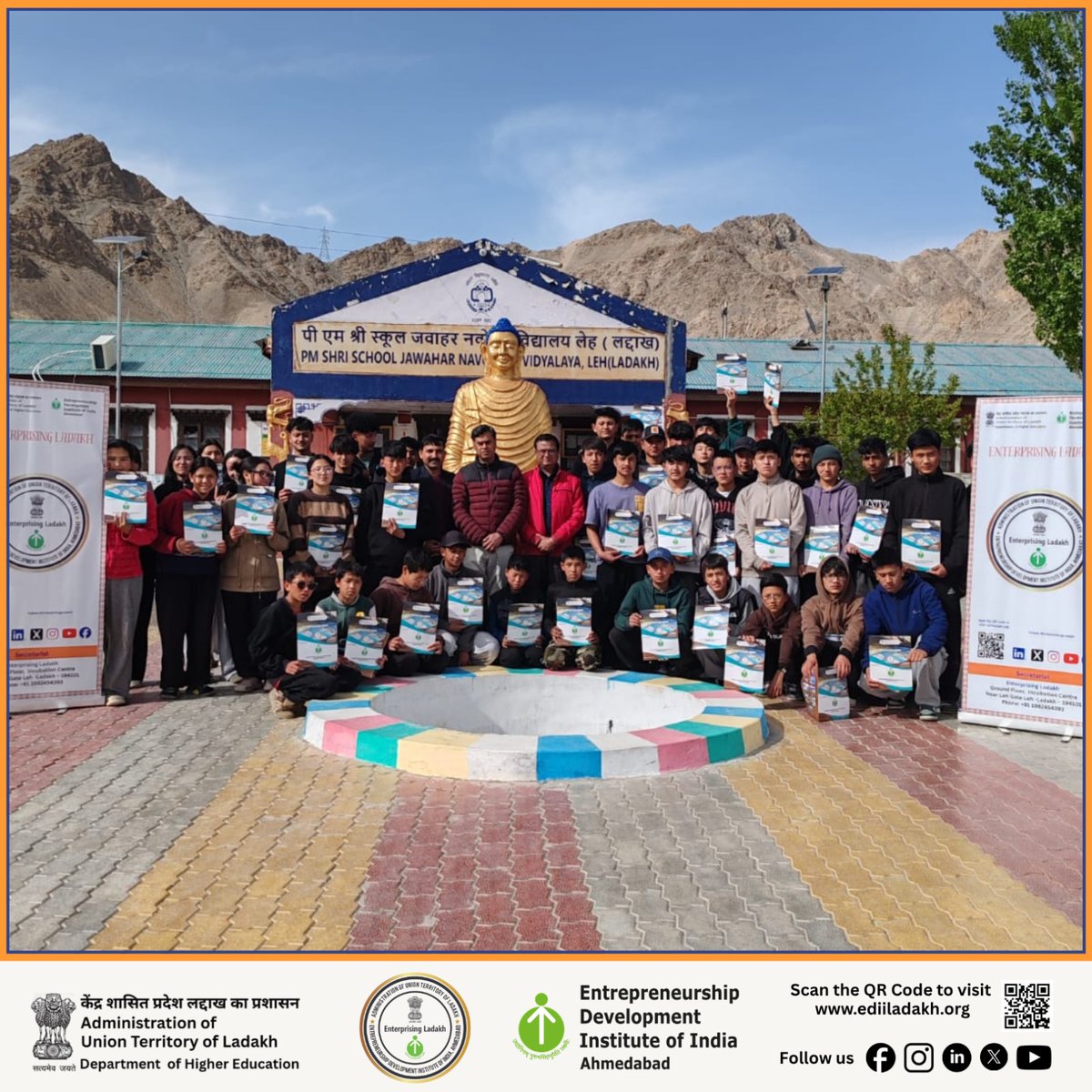 EntLadakh's tweet photo. At 11,500 ft in Leh, 50+ students at PM SHRI Jawahar Navodaya Vidyalaya are participating in an ongoing 20-day Entrepreneurship Certification Program under #EnterprisingLadakh, initiative of the UT Administration of Ladakh implemented by EDII Ahmedabad.

@lg_ladakh @ashishkundra https://t.co/I6XrF2DNxX