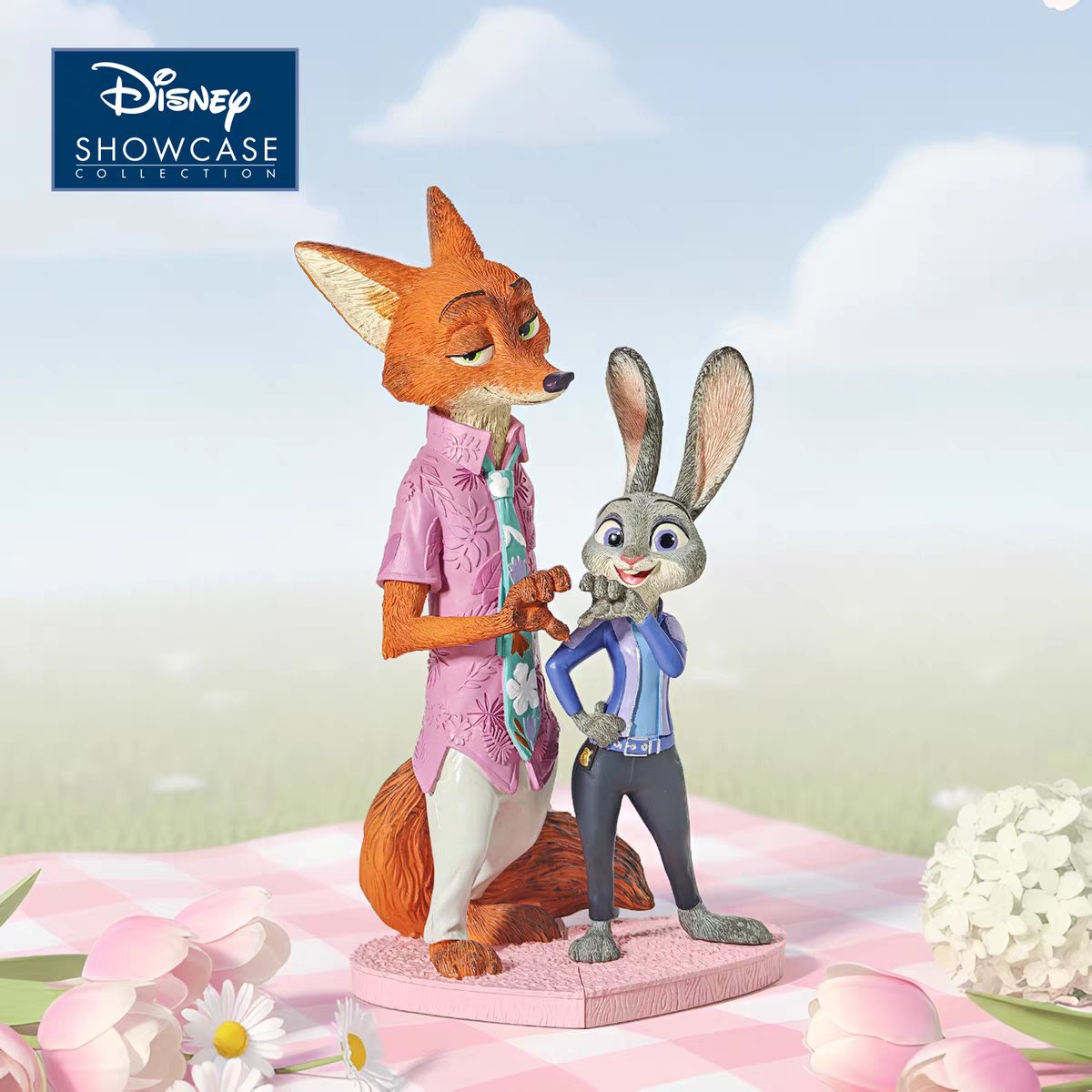 GanstFeveral's tweet photo. Nick and Judy are standing on a pink platonic symbol and making a purely friendly gesture with their paws. 😍 https://t.co/2B6zTtGOLP
