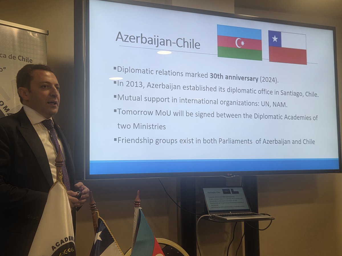 AzDipChile's tweet photo. En el marco de la segunda ronda de consultas políticas entre 🇦🇿 y 🇨🇱, se realizó una charla ante los futuros diplomáticos sobre el tema de "Política Exterior de Azerbaiyán y lazos bilaterales con Chile". https://t.co/ycjMxy9Lrm