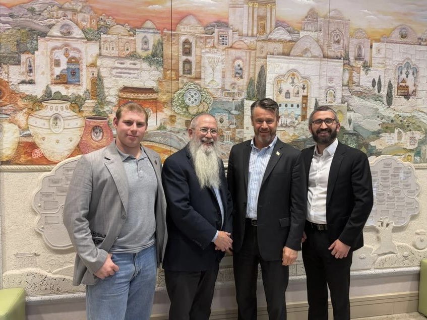 Dovid Grossbaum tweet media