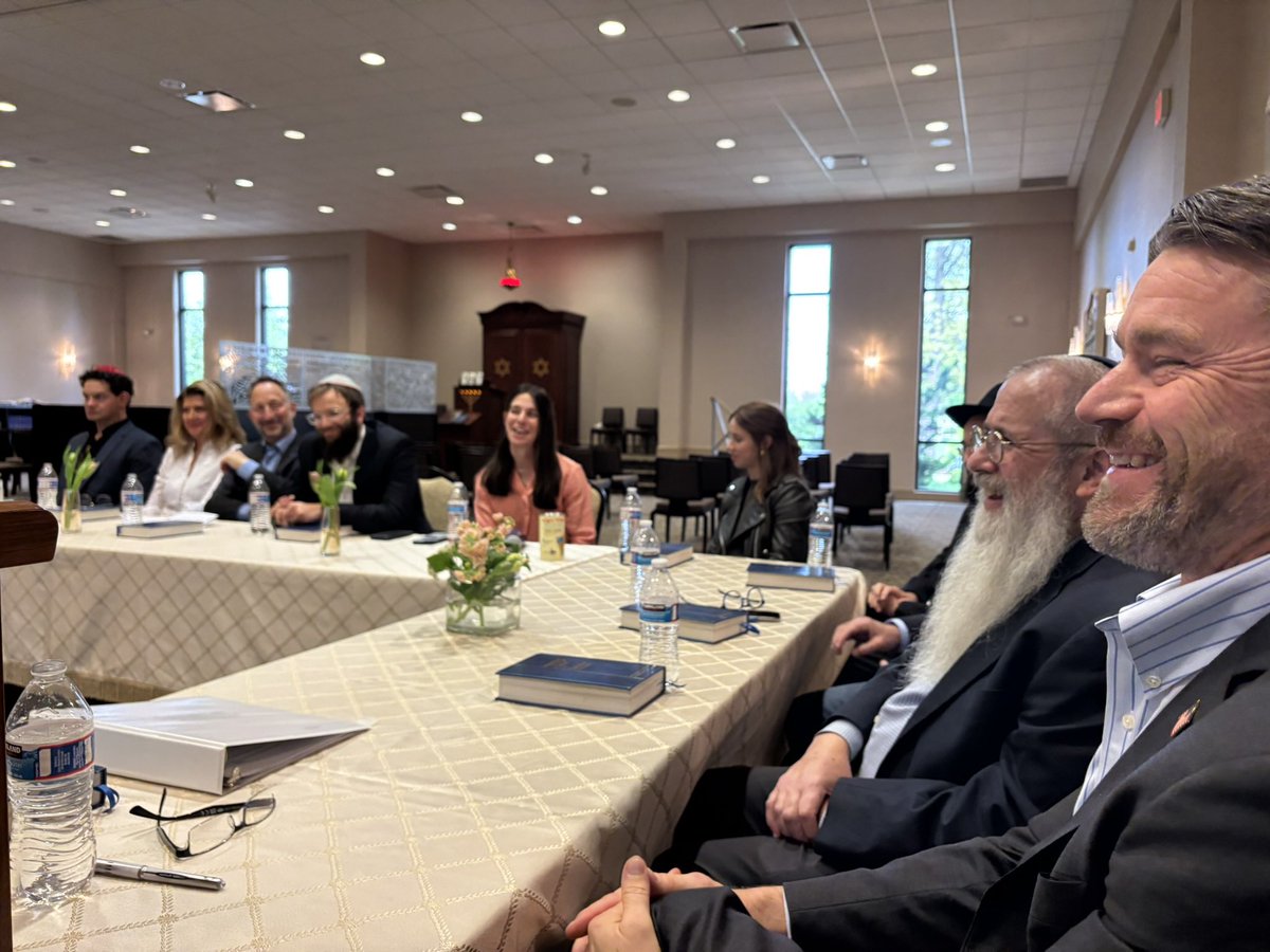 Dovid Grossbaum tweet media