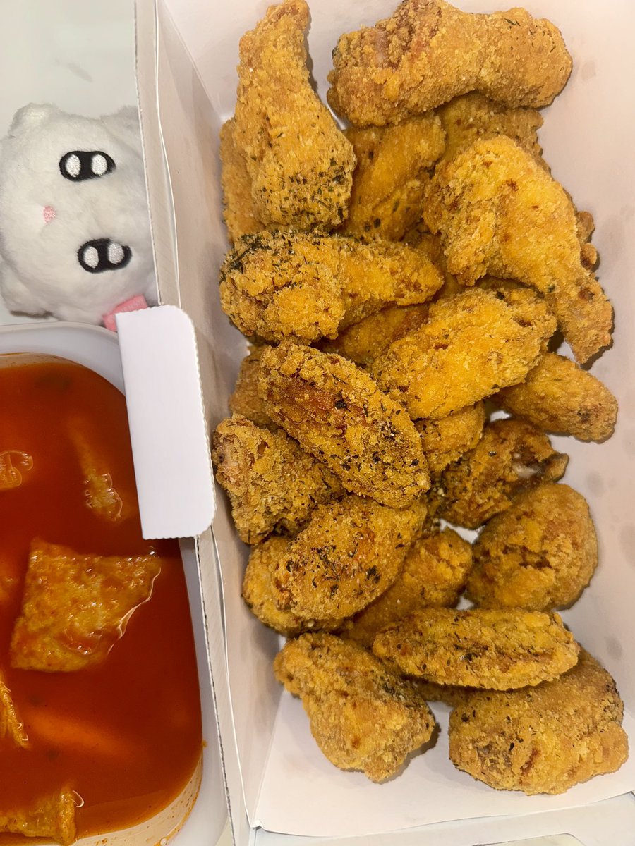 햄냐 tweet media