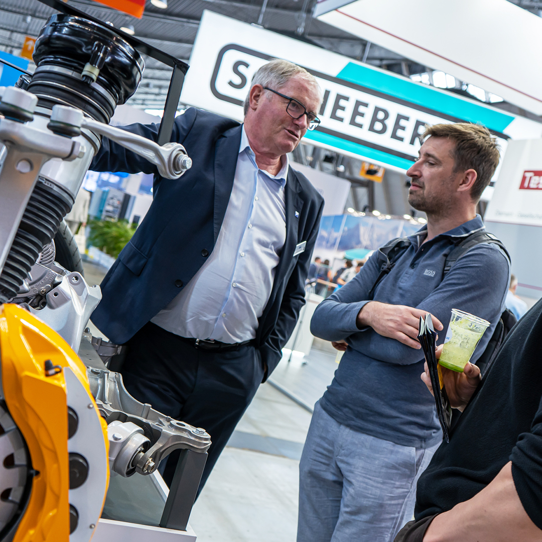 EMAGGroup's tweet photo. Vier Messetage, drei Schleifmaschinen und viele spannende Gespräche! Die #GrindingHub2026 hat gezeigt: Schleifprozesse sind individuell und werkstückspezifisch. Dank an alle Besucher &amp; unser Standteam! Lasst uns die Gespräche fortsetzen: https://t.co/32ccPnTx6W  #WeLoveGrinding https://t.co/tT9vUjLEru