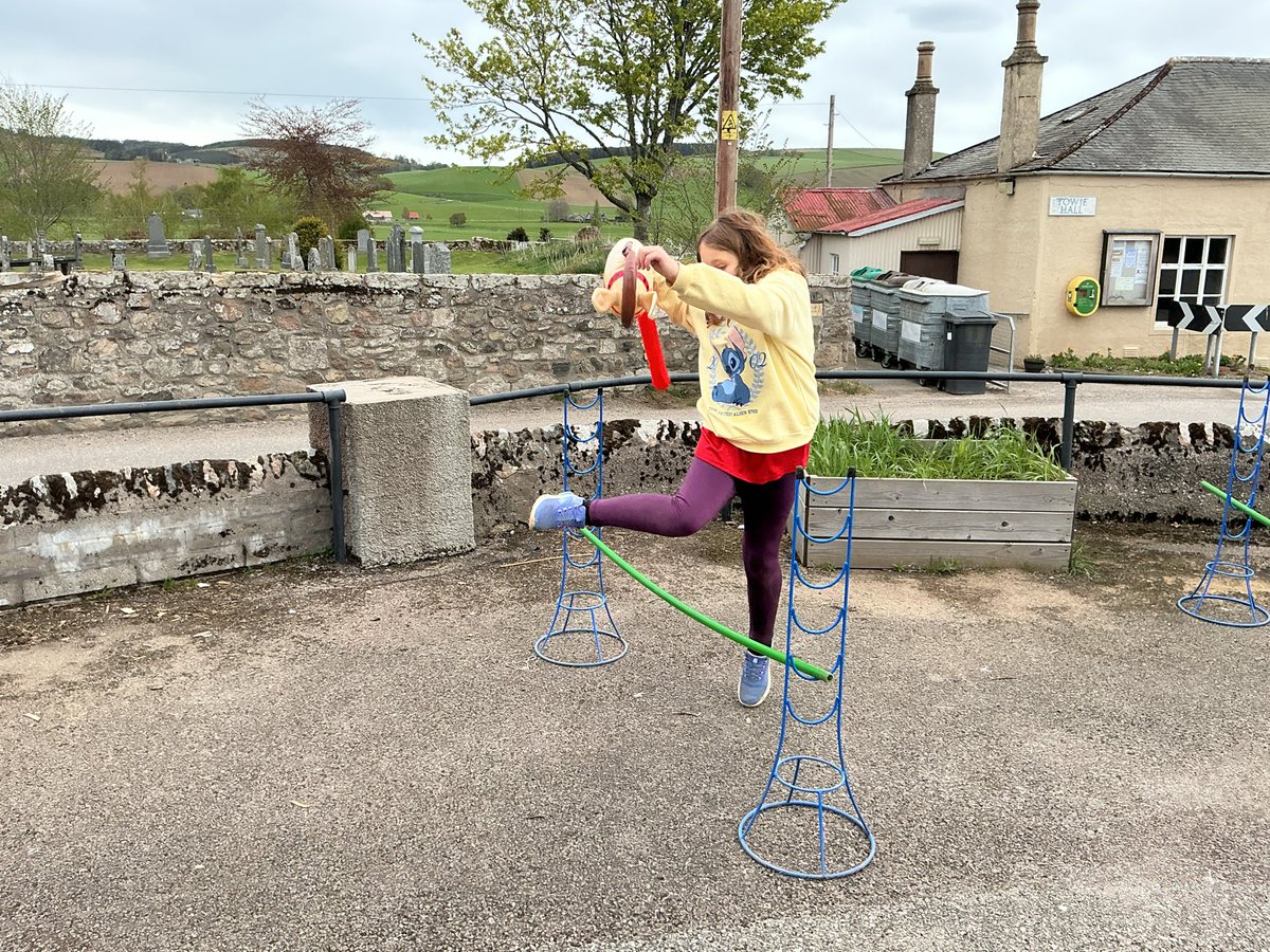 Strathdon School tweet media