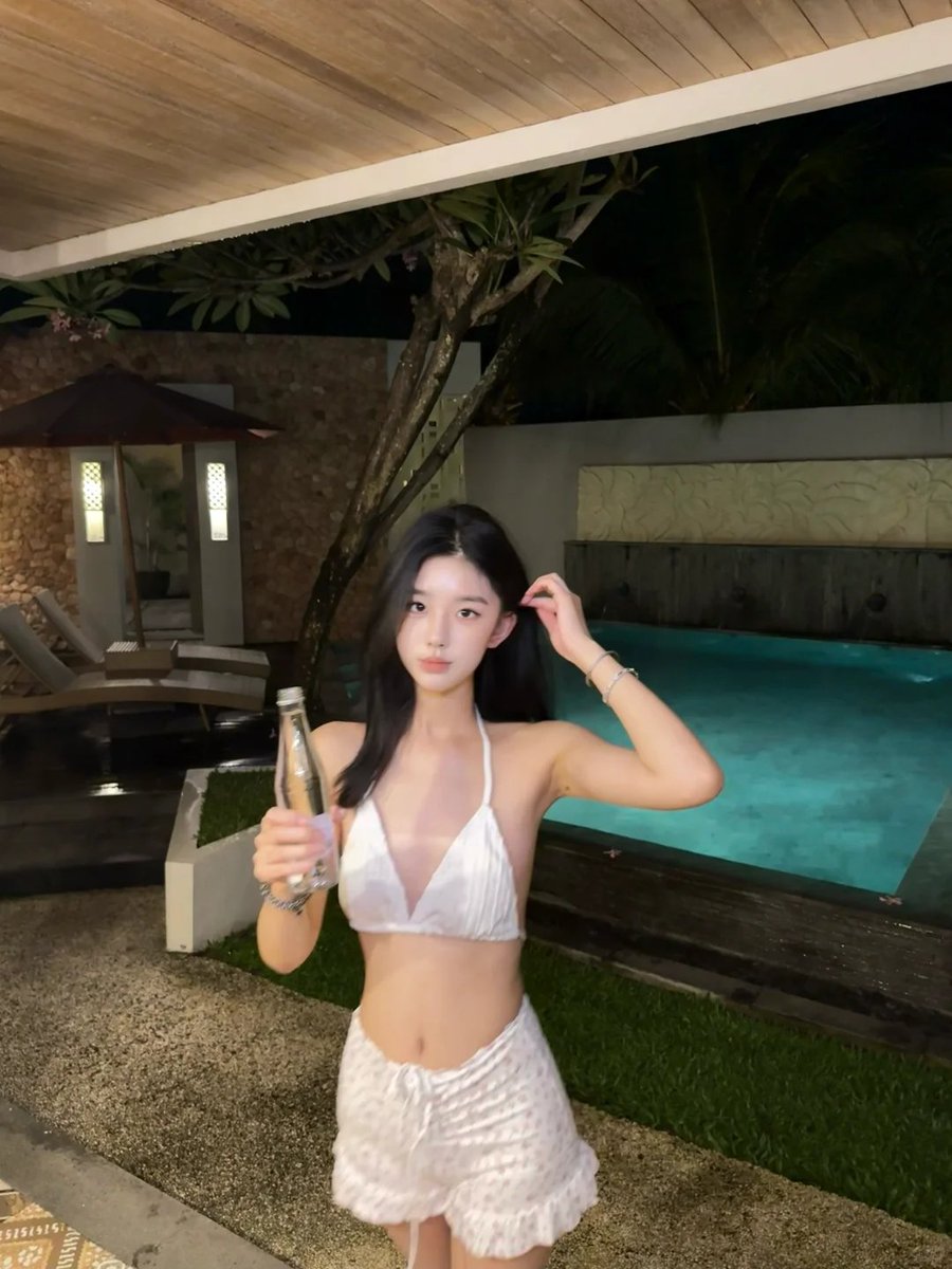 小颖莓烦恼 tweet media