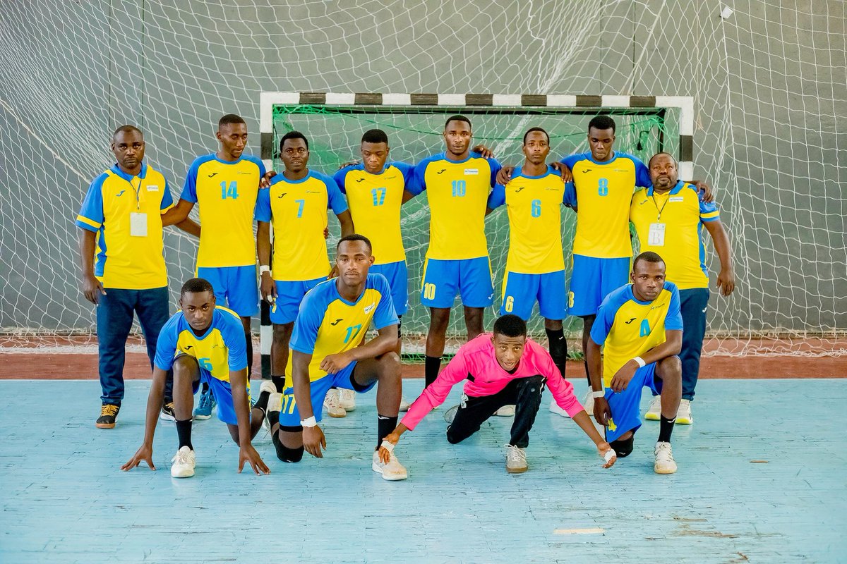 FerwahandRwanda's tweet photo. We are the championssssss once again 

Final

U-20

FT

#Rwanda 🇷🇼 39- 37🇪🇹 #Ethiopia

#IHFTrophy
#RwandaHandball https://t.co/WNkBqgnYbK