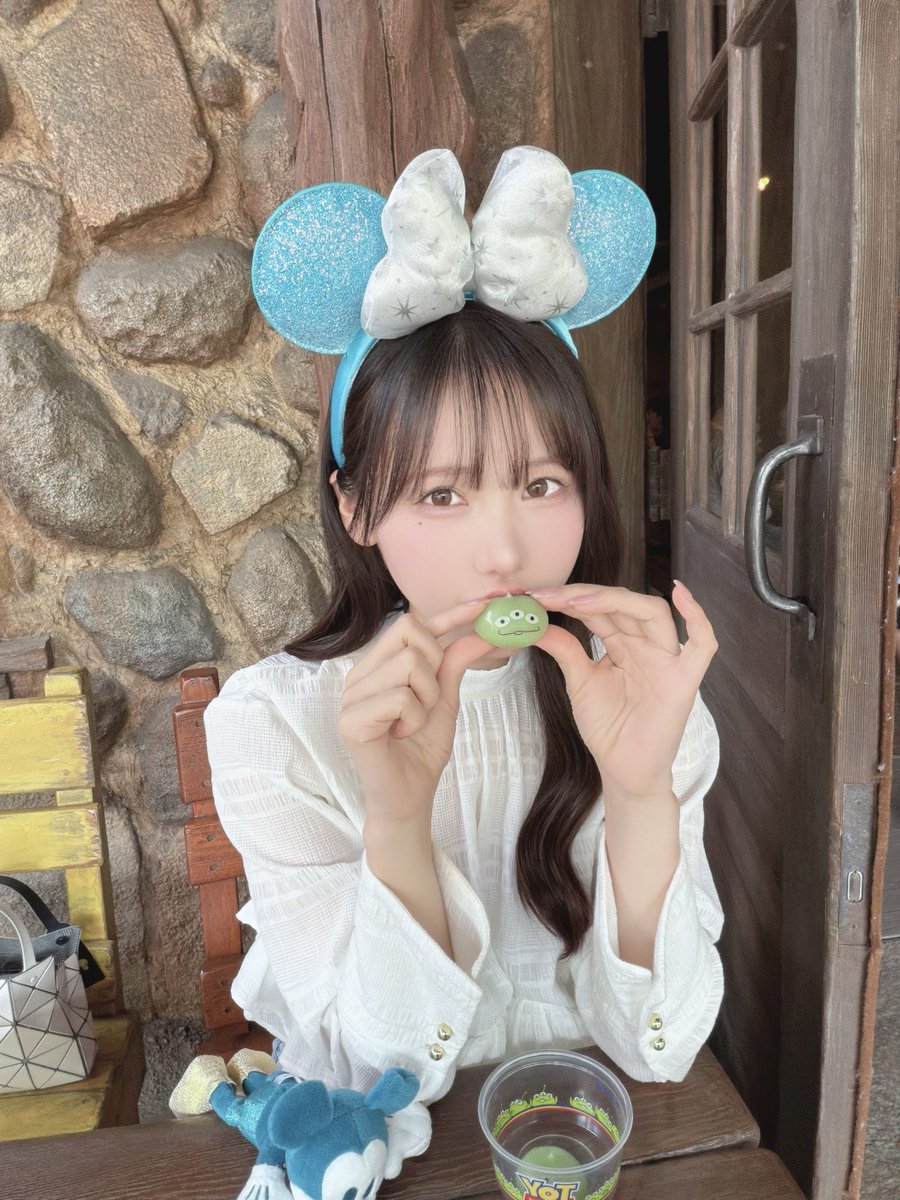 ディズニー行ったら食べたくなるやつ🪐
あとターキーレッグ🍖 https://t.co/39Eu7uLGQS