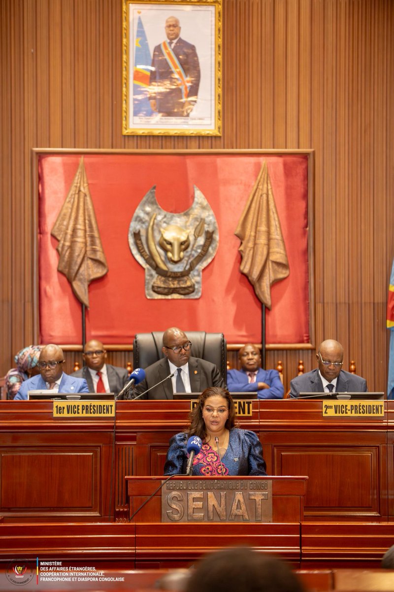 RDC_Minafet's tweet photo. 🇨🇩 | Ce vendredi 8 mai 2026 à Kinshasa, la Ministre d’État, S.E. Mme Thérèse Kayikwamba Wagner (@RDCongoMAE), a présenté et défendu devant le Sénat (@senatrdc) deux projets de loi portant ratification de deux Accords: l’Accord de paix RDC–Rwanda et l’Accord de partenariat stratégique RDC–USA. Ceux-ci avaient été déclarés recevables par l’Assemblée nationale (@AssembleeNatRDC) le 13 avril dernier.

L’Accord stratégique RDC–USA établit un cadre structuré de coopération dans des secteurs clés, minéraux critiques, énergie, infrastructures et sécurité, avec des mécanismes conjoints de suivi, dans le respect de la souveraineté nationale.

L’Accord de paix RDC–Rwanda (27 juin 2025) vise la cessation des hostilités, le respect de l’intégrité territoriale, le désengagement des forces et la coordination sécuritaire, pour une stabilité durable dans la région des Grands Lacs.

@Presidence_RDC 
@PrimatureRDC 
@Com_mediasRDC