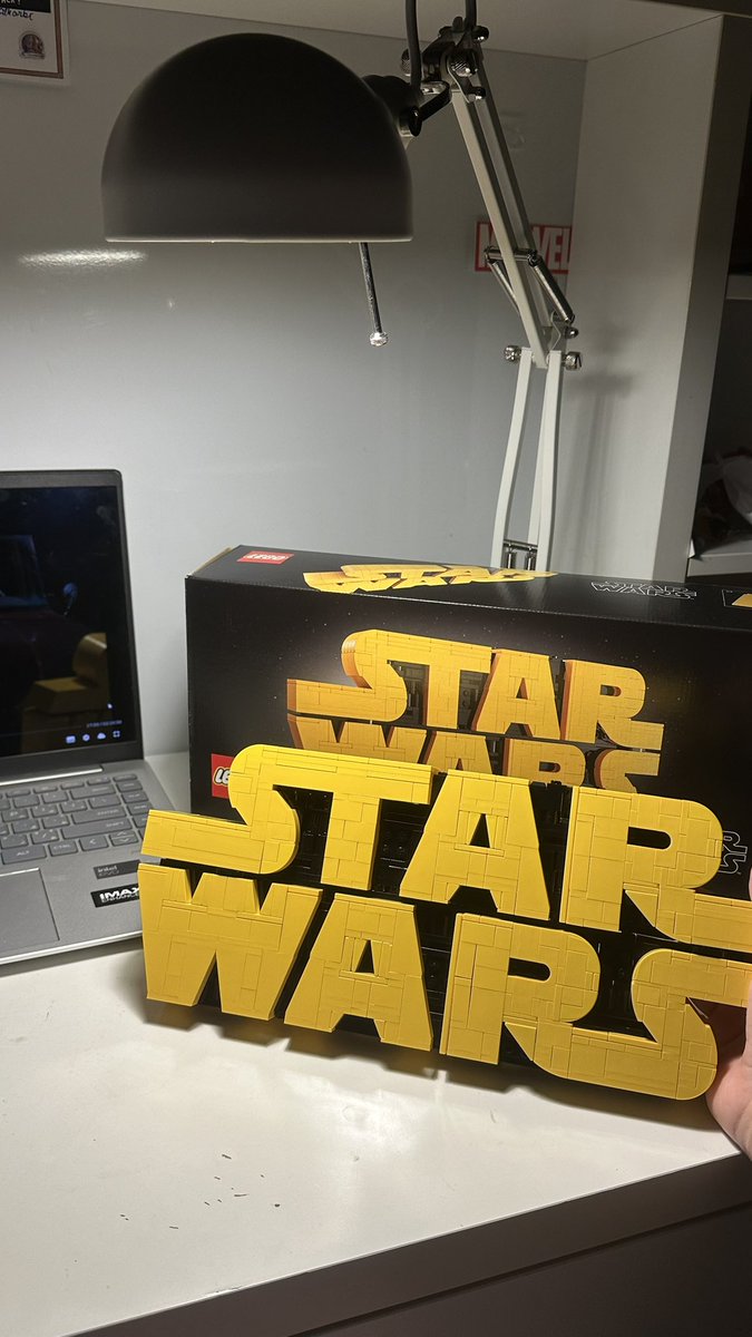 CtrlYara's tweet photo. Love this set i cant wait to get the moc stand and minifigures for it☝🏻🙏🏻 https://t.co/BxCPV6JEAy