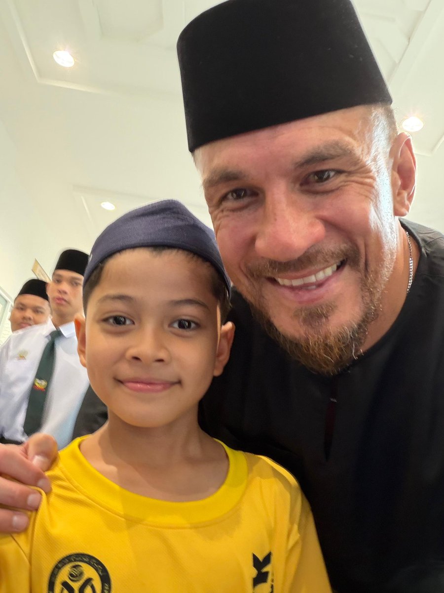 Sonny Bill Williams tweet media