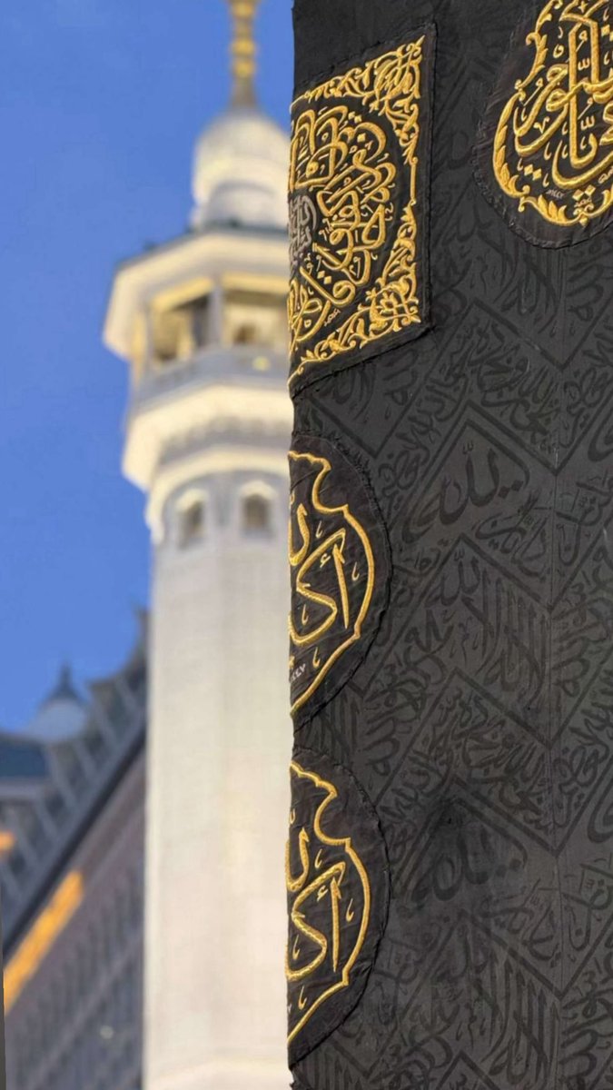 j11fl8's tweet photo. صلّت عليك منابرٌ ومآذنٌ، 
وخلائقُ الدُنيا وهاماتُ القِمَم" ﷺ https://t.co/LSafCN4KbR