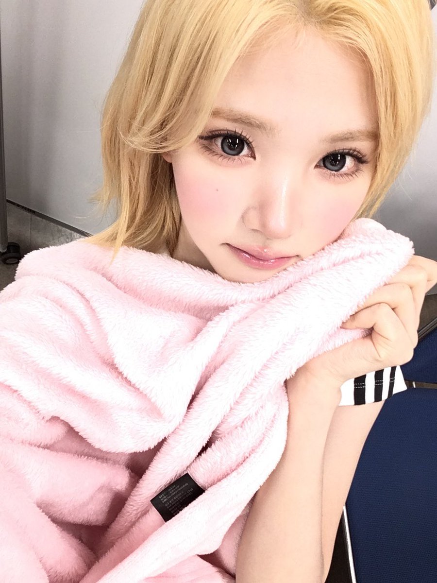 포카로 나왔으면 반포자이엿을듯....너무고마우시다