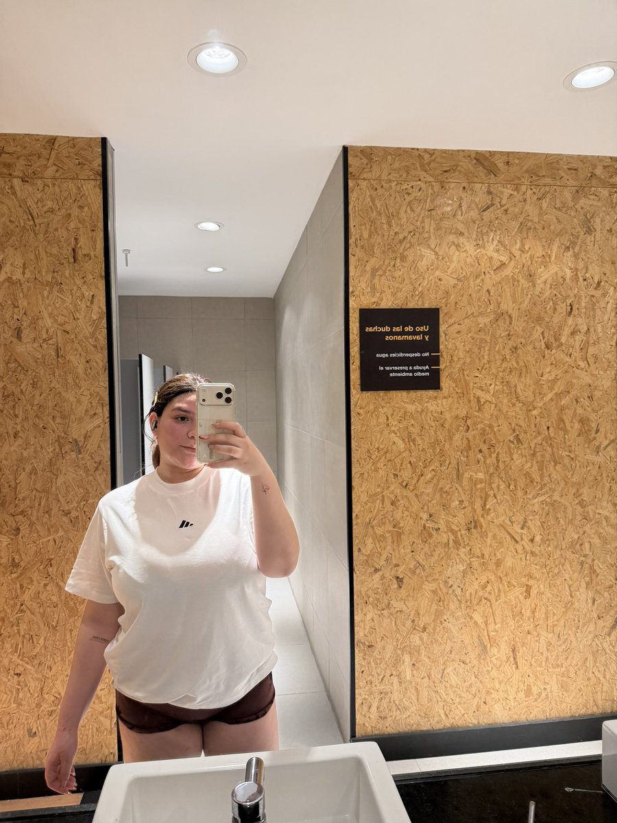 Mariajmb27's tweet photo. Viernes de cardio🥵💪🏻 https://t.co/gRhlfGoAM9