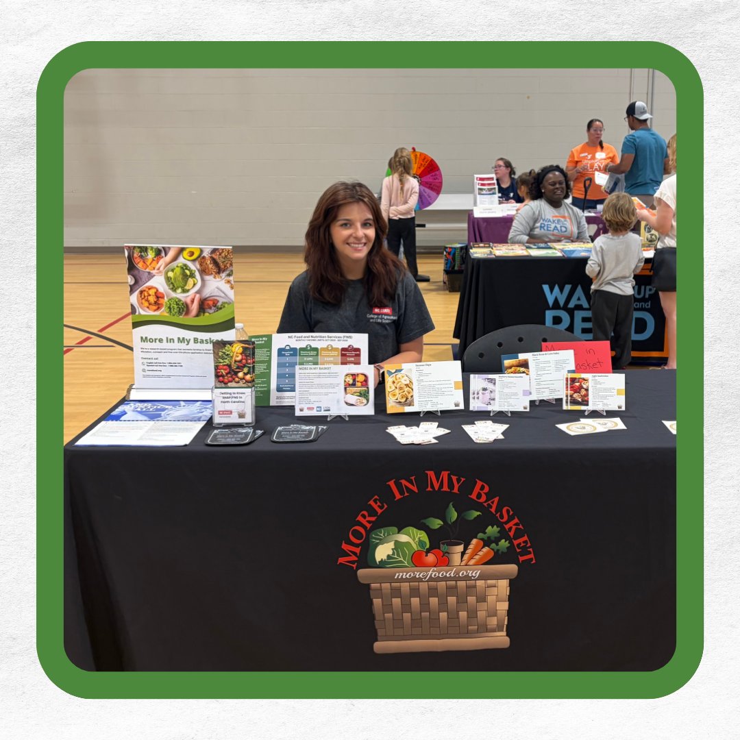 basket_more's tweet photo. As summer approaches, we've been working closely with Wake Family Academy to ensure families in the Raleigh and Cary area have SNAP resources and budget friendly recipes. Many thanks to Timber Drive Elementary for hosting our team as part of their Spring Pack Night. #SNAP #NC https://t.co/37MOngiU8r