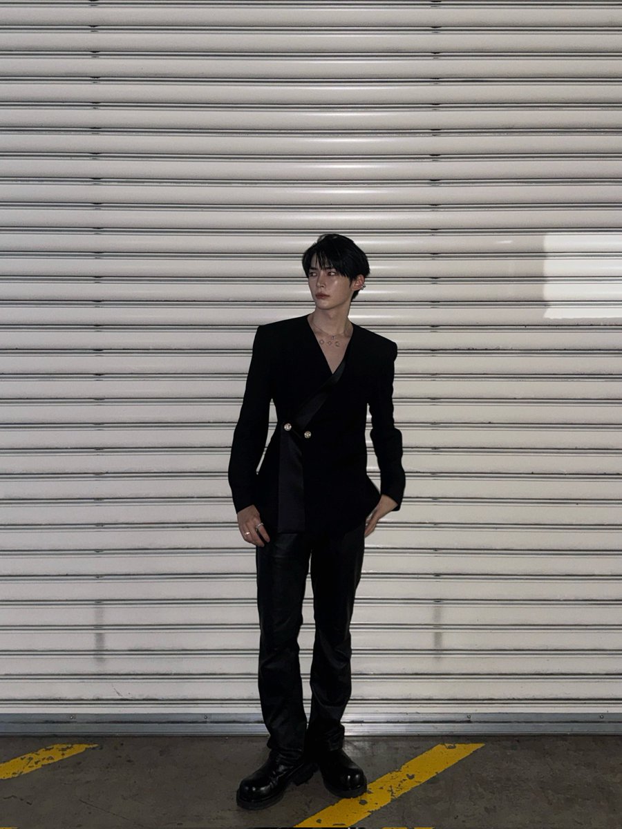 mypluffycloud's tweet photo. 260508 제로베이스원 공식 인스타그램 #성한빈 

KCON AMBASSADOR🖤 https://t.co/9KdogB9cwg
