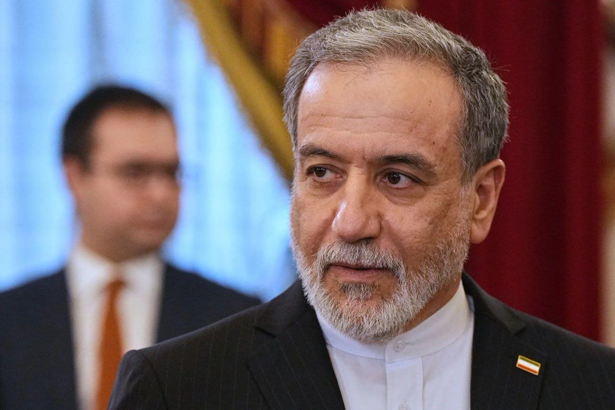 🔴🟢🇮🇷⚔️🇺🇸🇮🇱🗣️Le ministre des Affaires étrangères iranien, Abbas Araghchi :

« Chaque fois qu'une solution diplomatique est sur la table, les États-Unis optent pour une aventure militaire imprudente. S'agit-il d'une tactique de pression brutale ? Ou du résultat d'un saboteur qui