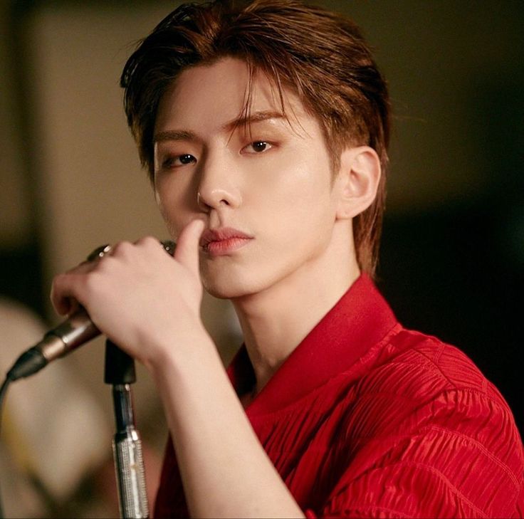 Kihyuns color... is every color 🤭

Red 💋❤️