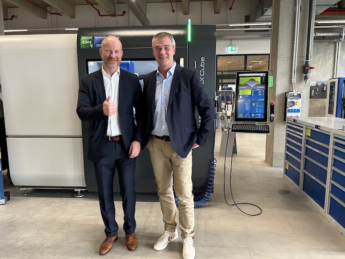 GereonKruse's tweet photo. Endlich tut sich was im Aktienchart von #Datron – und das nicht ganz zufällig. So hat CEO Michael Daniel bei einer Präsentation und Werksbesichtigung vor Investoren am neuen Stammsitz in Ober-Ramstadt stark performt und viele Potenziale aufgezeigt. #BGFL https://t.co/aMH9rGbNK0 https://t.co/2rqhtAUwmy