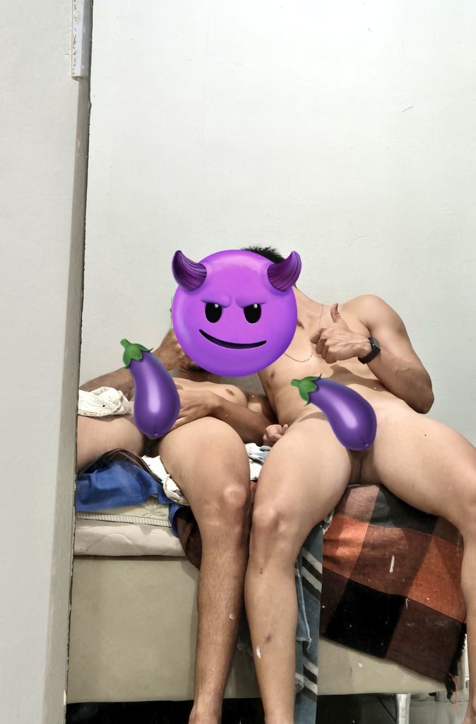 DuoNovinx's tweet photo. Hoje fizemos aquela bhotheragem gostosa, querem ver?😏
#PINTOSAWARDSㅤㅤ #PINTOSAWARDSㅤ #pintosawardgayㅤ #gay4real #brotheragemheteroㅤㅤㅤ #novinhos #BUNDASAWARDIS https://t.co/v6DAmBaGKa