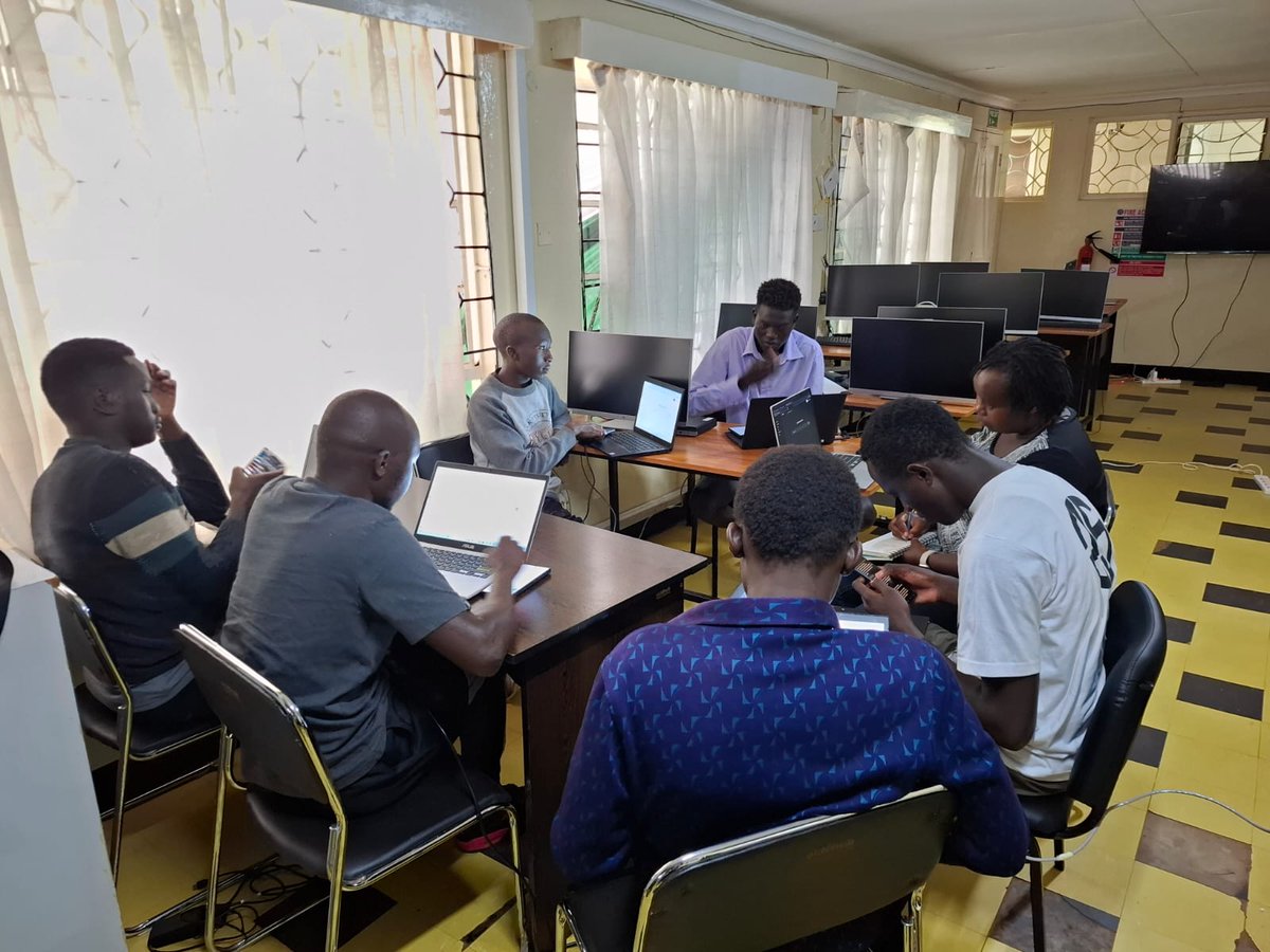 eldohubacademy's tweet photo. Tech learning becomes easier when students have a community around them.

At Eldohub Tech & AI Academy, learners interact, ask questions, share ideas, and grow through support.
Skills matter, but confidence and mental wellbeing matter too.

Explore our courses and get your hands business development with automations
May Intake ongoing
https://t.co/rTXkmZHj1G
Call/WhatsApp: 0112006932