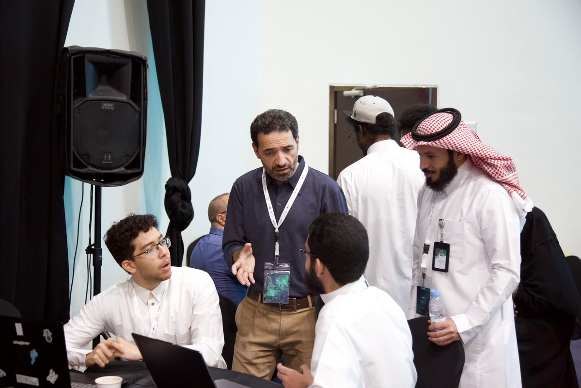 جامعة الأمير سطّام tweet media