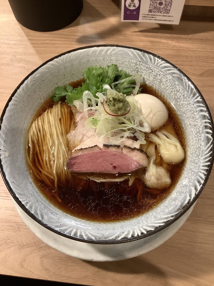 ピロリン🩰🤍ྀི tweet media