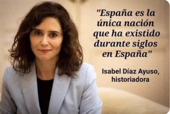En cuanto abre la boca por su cuenta, sin repetir lo que le dicta MAR, dice cosas como esta.
Este es el nivel.